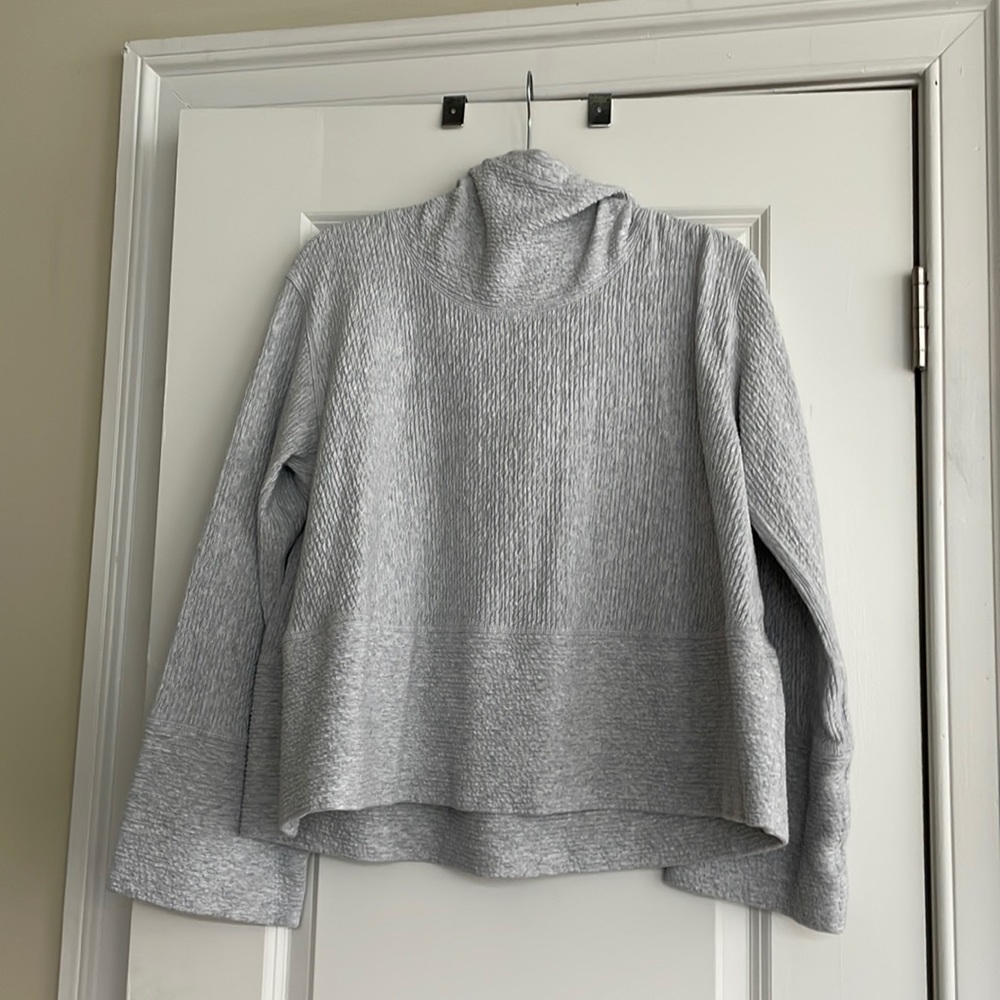 Lululemon grey hoodie M/L